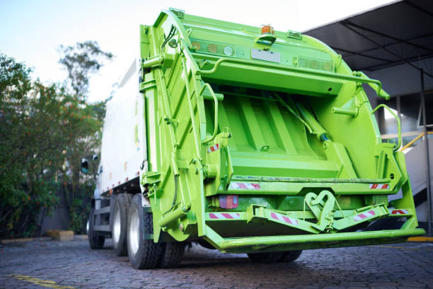 Best Estate Cleanout Services  in Maple Grove, MN